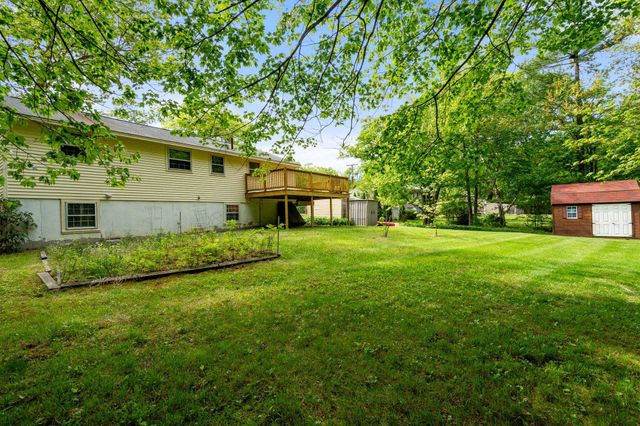 87 Belmont Drive, Merrimack, NH 03054