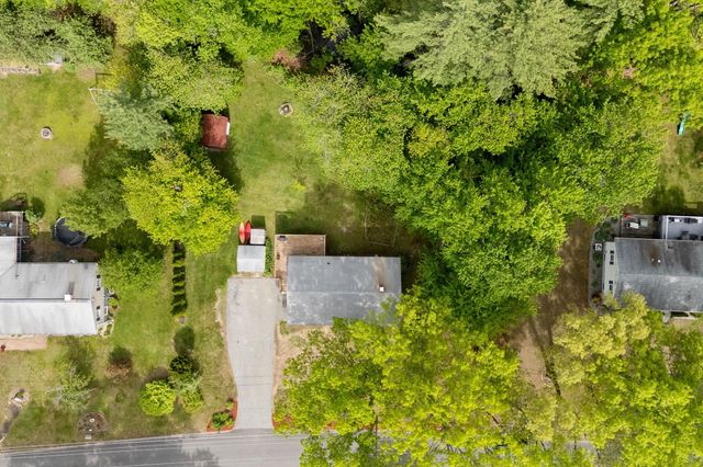 87 Belmont Drive, Merrimack, NH 03054