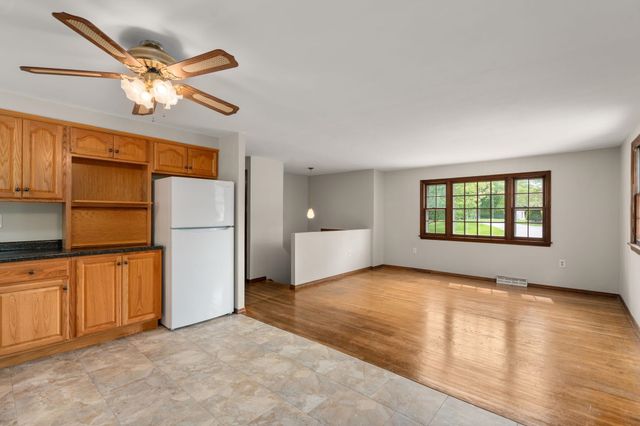 87 Belmont Drive, Merrimack, NH 03054