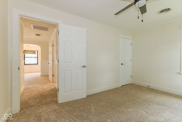 704 W Elm Street, Hartford City, IN 47348