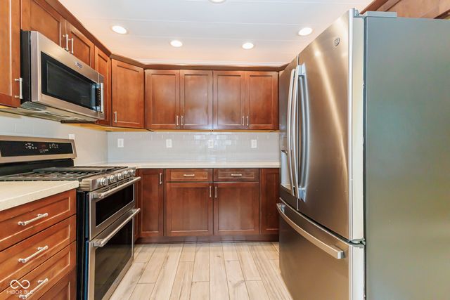 704 W Elm Street, Hartford City, IN 47348