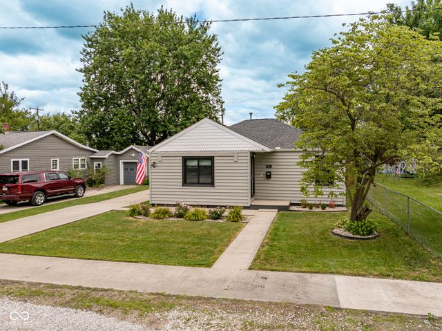 704 W Elm Street, Hartford City, IN 47348