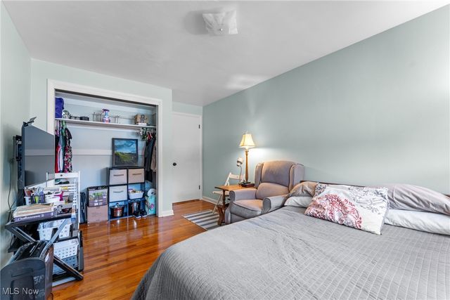 2866 Peacock Drive, Youngstown, OH 44511