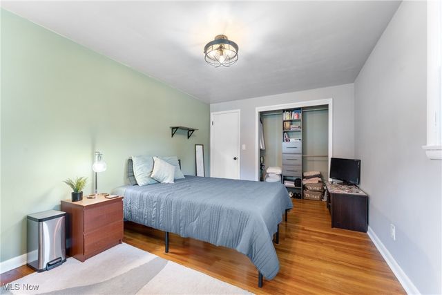 2866 Peacock Drive, Youngstown, OH 44511