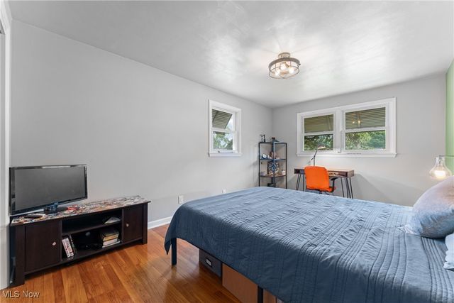 2866 Peacock Drive, Youngstown, OH 44511