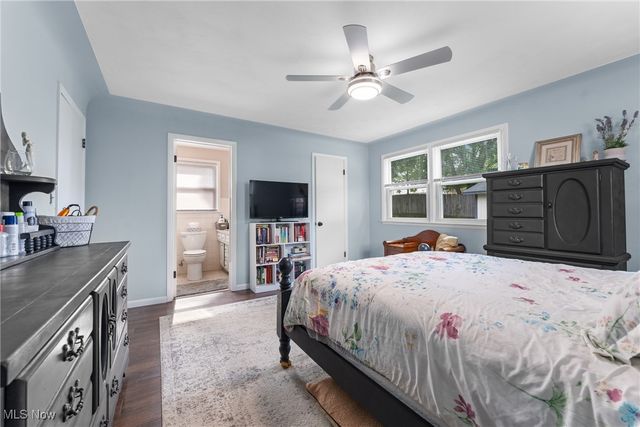 2866 Peacock Drive, Youngstown, OH 44511