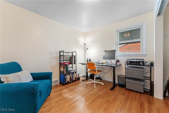 2866 Peacock Drive, Youngstown, OH 44511