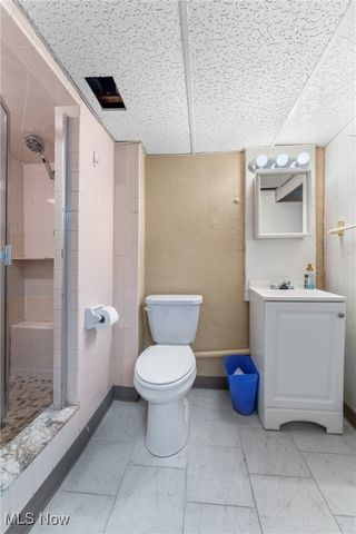 2866 Peacock Drive, Youngstown, OH 44511