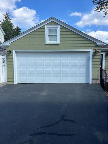 680 Pontiac Avenue, Cranston, RI 02910