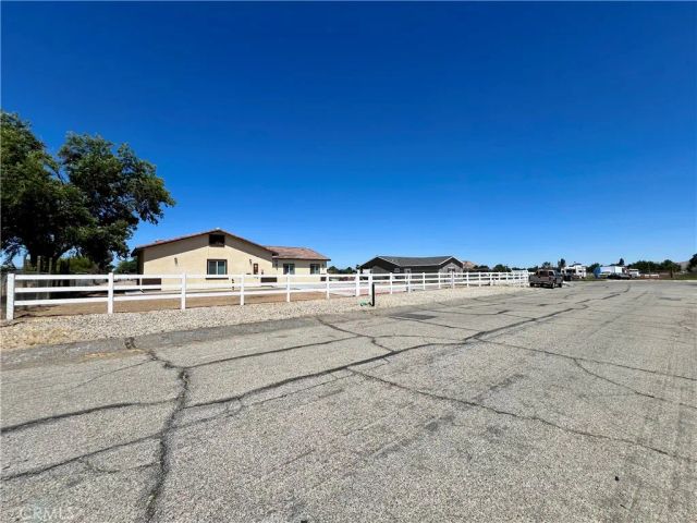 40719 171th Street, Lake Los Angeles, CA 93535