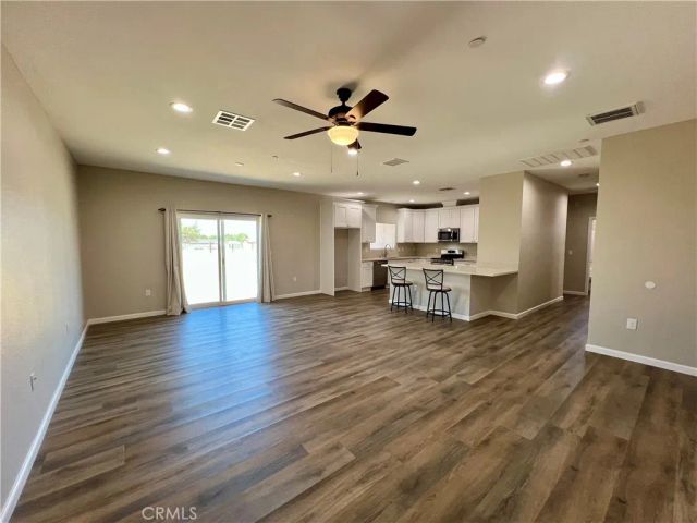 40719 171th Street, Lake Los Angeles, CA 93535
