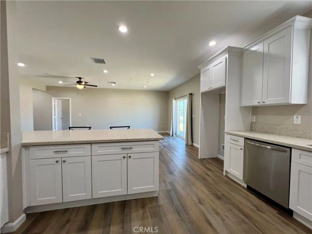 40719 171th Street, Lake Los Angeles, CA 93535