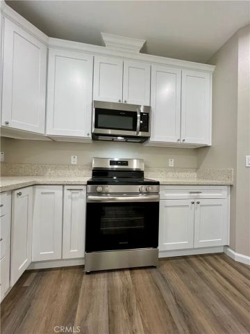 40719 171th Street, Lake Los Angeles, CA 93535