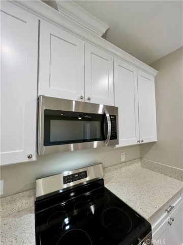 40719 171th Street, Lake Los Angeles, CA 93535