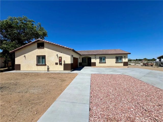 40719 171th Street, Lake Los Angeles, CA 93535