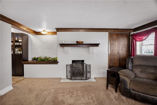 1011 Franklin St, Penn Twp, PA 15636