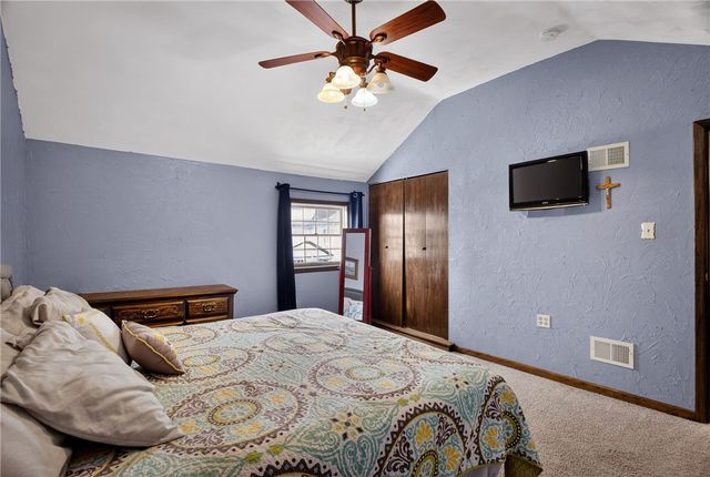 1011 Franklin St, Penn Twp, PA 15636