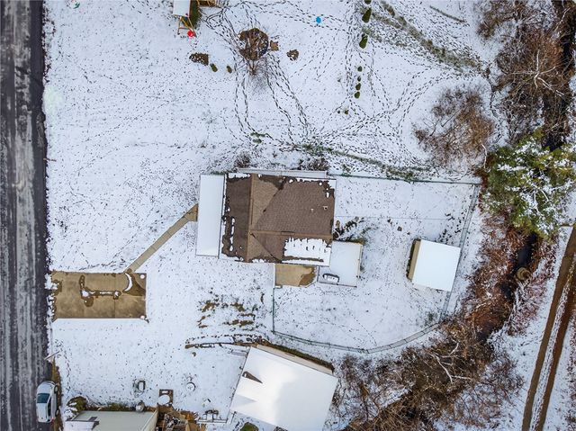 1011 Franklin St, Penn Twp, PA 15636