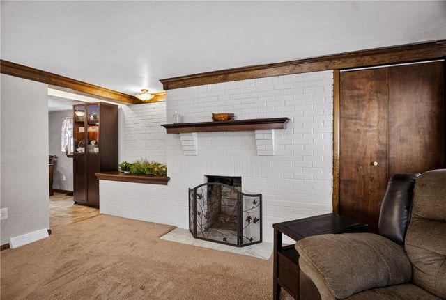 1011 Franklin St, Penn Twp, PA 15636