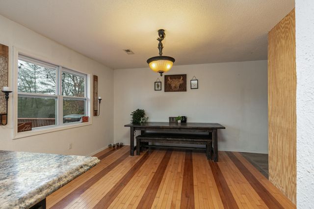 1796 N 17th Street, Ozark, MO 65721