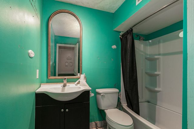 1796 N 17th Street, Ozark, MO 65721