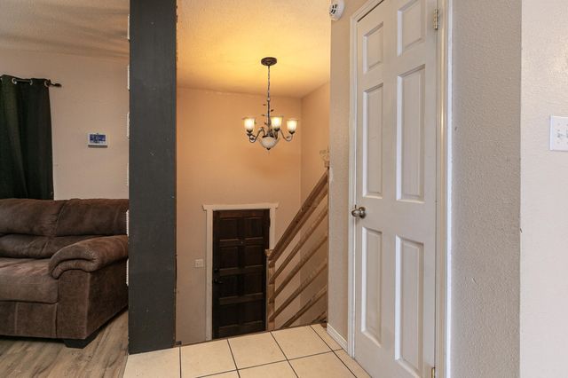 1796 N 17th Street, Ozark, MO 65721