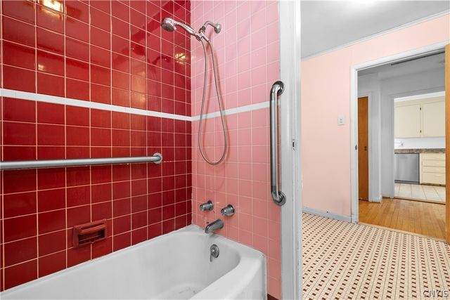 38 Forest Road, Utica, NY 13501