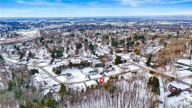 38 Forest Road, Utica, NY 13501