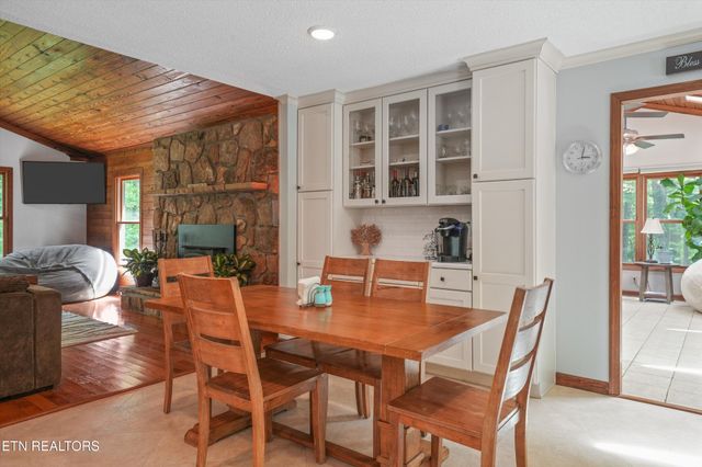 6325 Norwood Rd, Knoxville, TN 37914