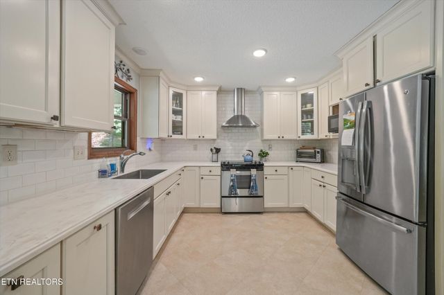 6325 Norwood Rd, Knoxville, TN 37914