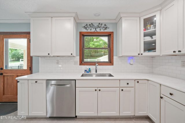 6325 Norwood Rd, Knoxville, TN 37914
