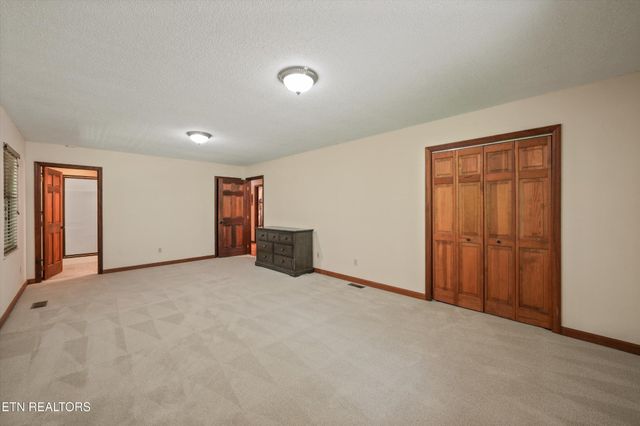 6325 Norwood Rd, Knoxville, TN 37914