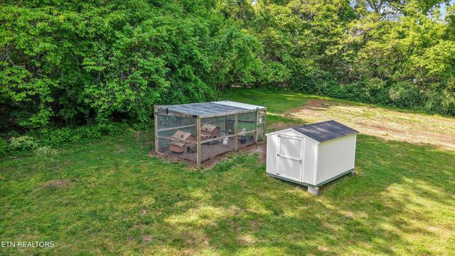 6325 Norwood Rd, Knoxville, TN 37914