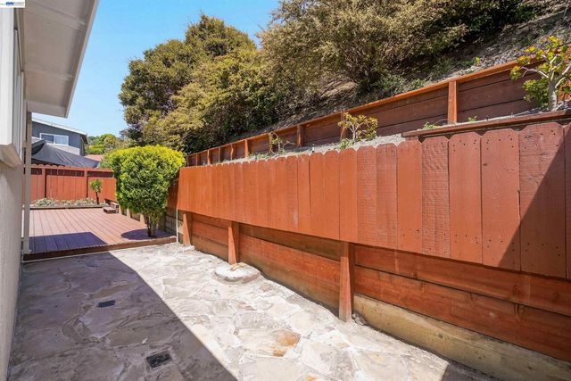 716 Courtland Avenue, Richmond, CA 94805