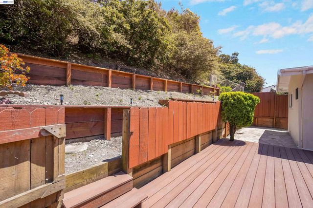 716 Courtland Avenue, Richmond, CA 94805