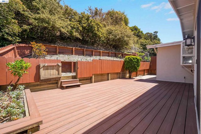 716 Courtland Avenue, Richmond, CA 94805