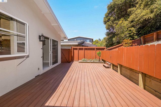 716 Courtland Avenue, Richmond, CA 94805