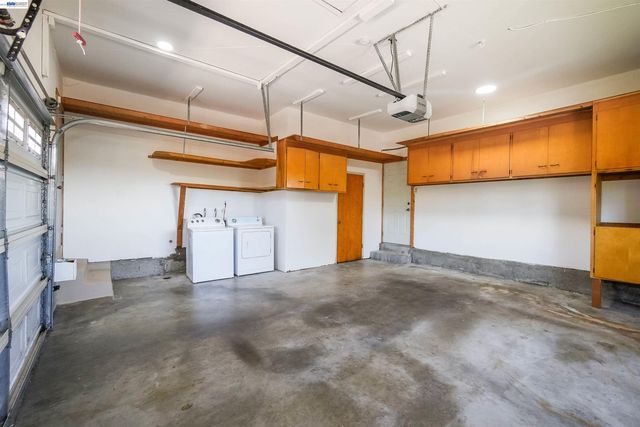 716 Courtland Avenue, Richmond, CA 94805