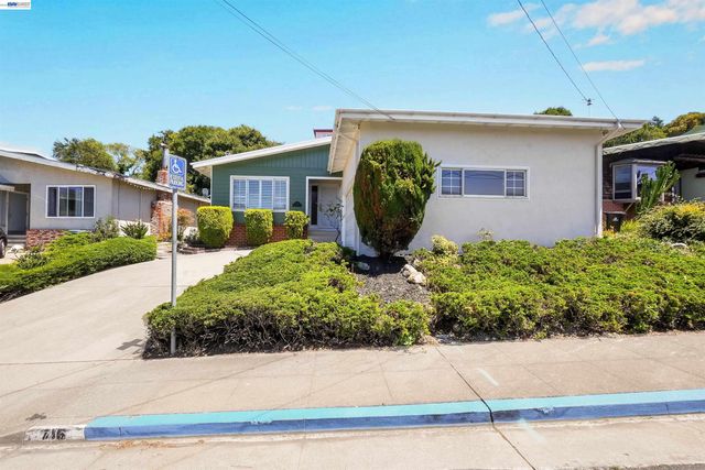 716 Courtland Avenue, Richmond, CA 94805