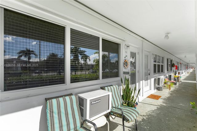 801 Atlantic Shores Blvd 106, Hallandale Beach, FL 33009