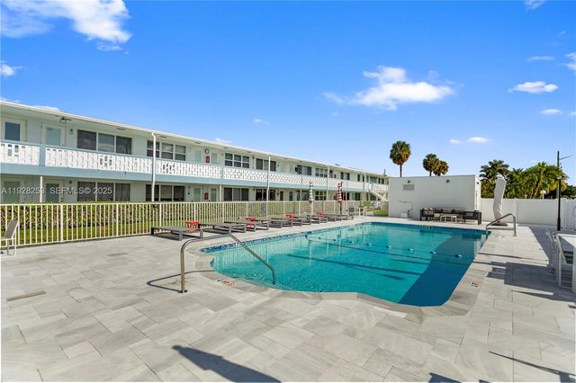 801 Atlantic Shores Blvd 106, Hallandale Beach, FL 33009