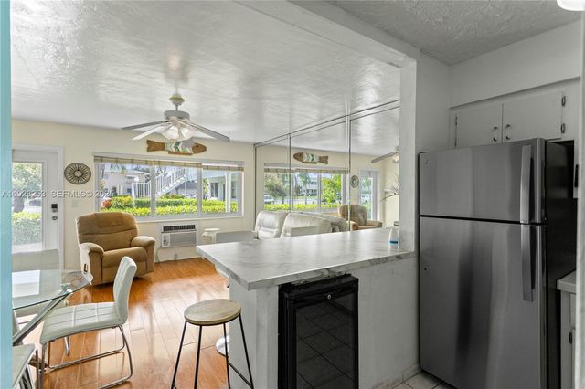 801 Atlantic Shores Blvd 106, Hallandale Beach, FL 33009