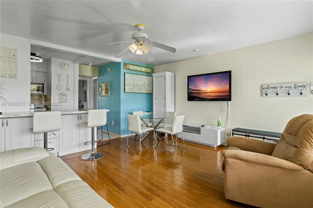 801 Atlantic Shores Blvd 106, Hallandale Beach, FL 33009