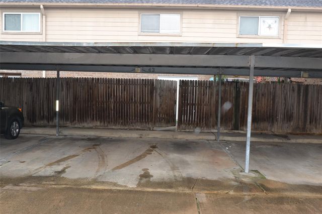 6111 Beverly Hill Street 43, Houston, TX 77057