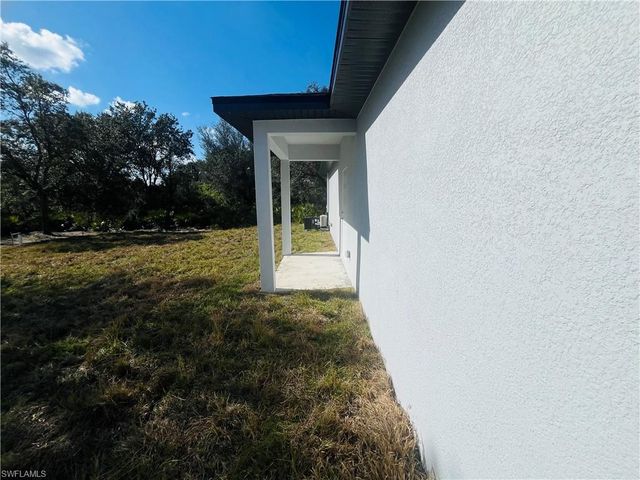 717 Tunney ST, Lehigh Acres, FL 33972