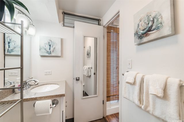 2450 Prince Edward Street 208A, Honolulu, HI 96815