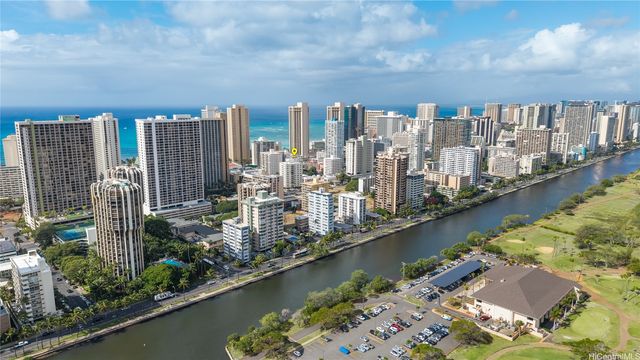 2450 Prince Edward Street 208A, Honolulu, HI 96815