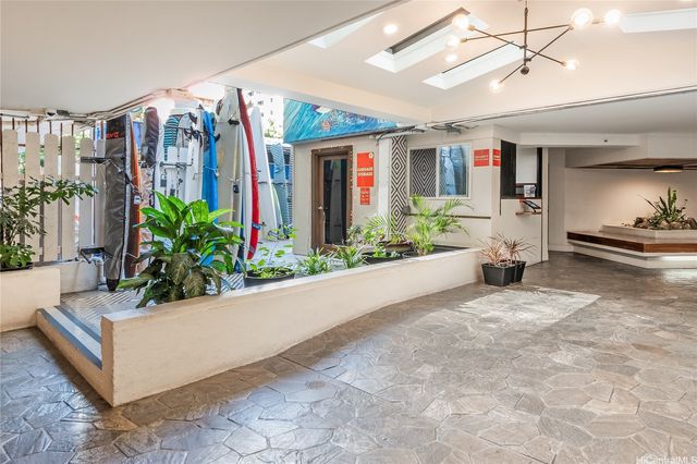 2450 Prince Edward Street 208A, Honolulu, HI 96815