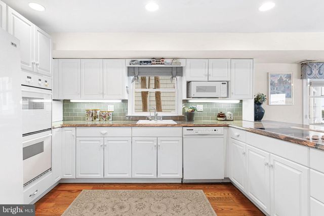 165 BAYSHORE DR, Ocean City, NJ 08226