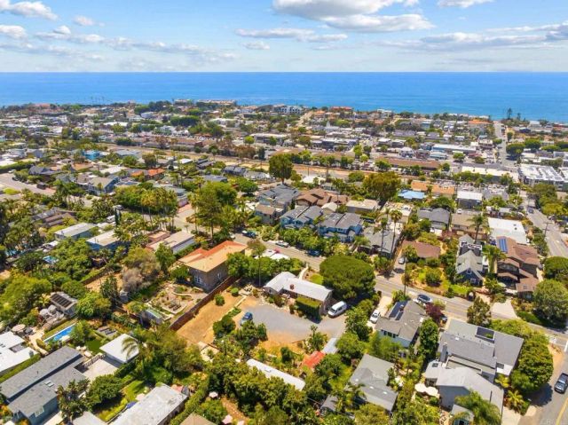 735 Cornish Drive, Encinitas, CA 92024